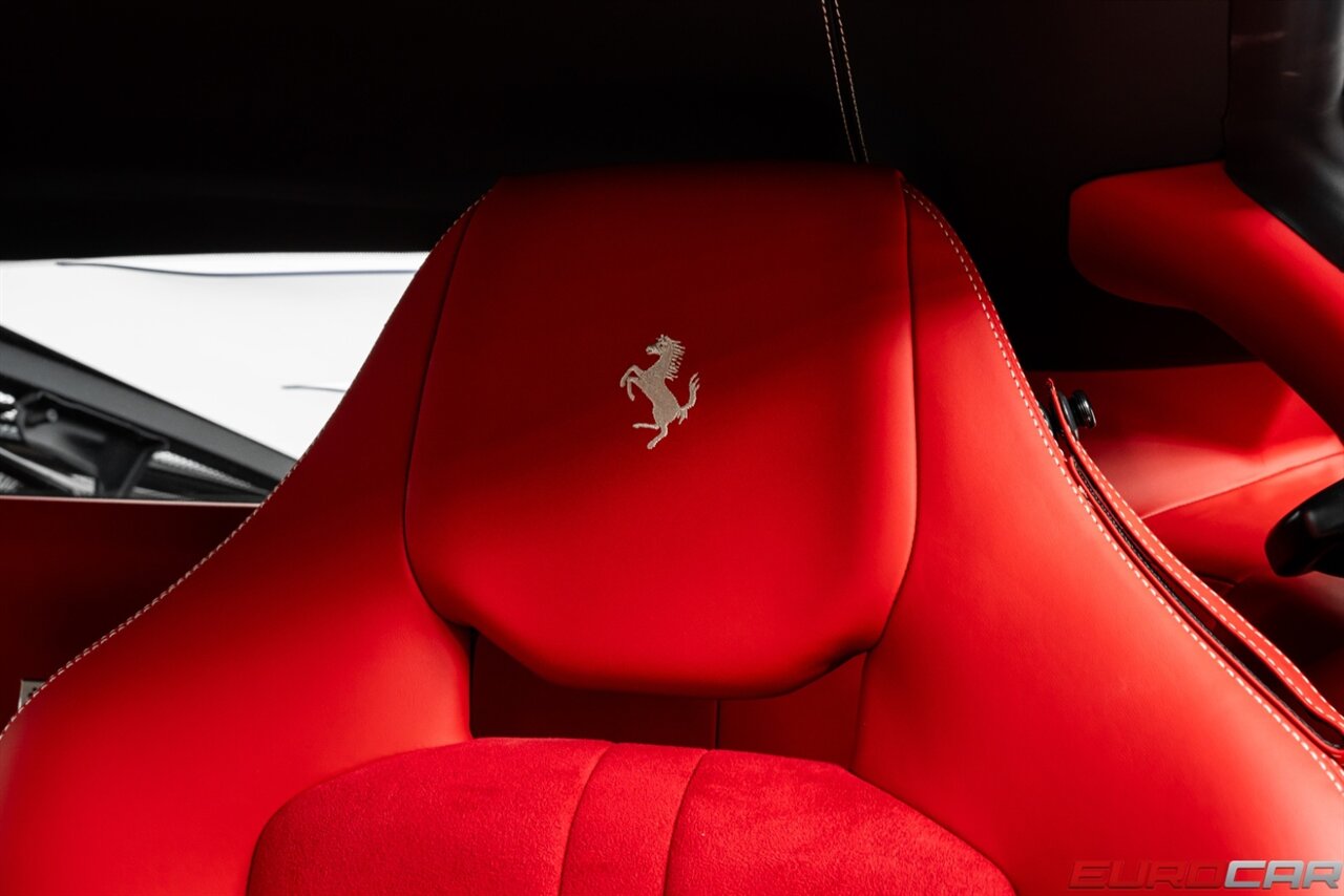 2022 Ferrari F8 Tributo *1 of 1 CUSTOM ORDERED * ONLY 600 MILES * $410K MSRP* - Photo 45 - Costa Mesa, CA 92626