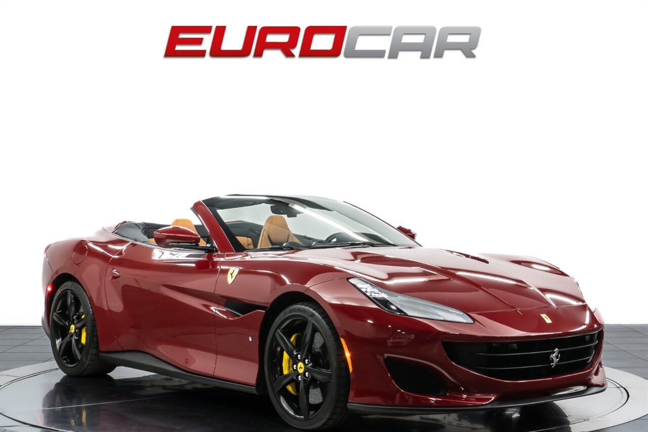 2019 Ferrari Portofino  *CARBON STEERING WHEEL * MAGNERIDE SUSPENSION* - Photo 9 - Costa Mesa, CA 92626