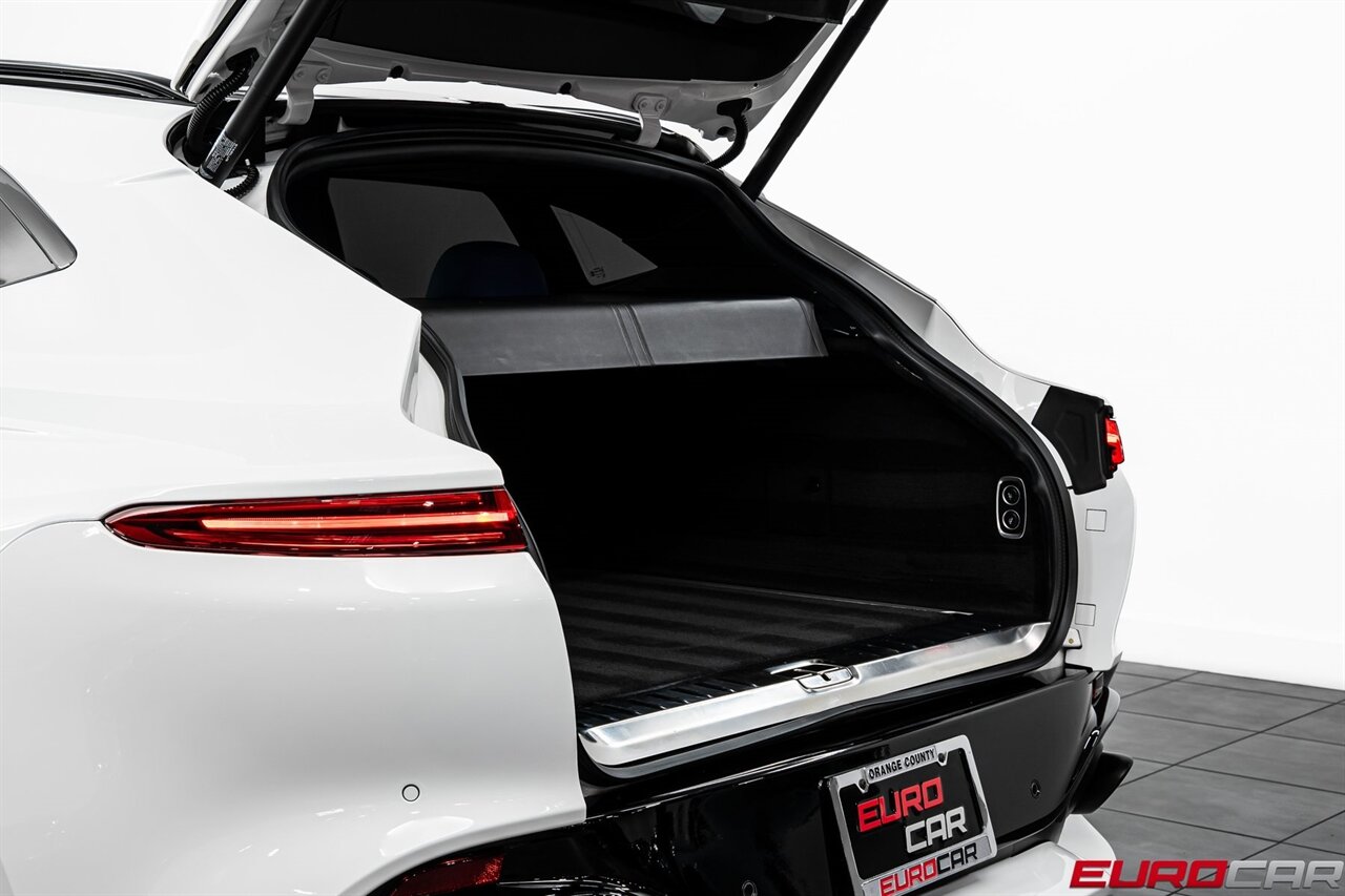 2022 Aston Martin DBX *FRONT PPF * IMMACULATE CONDITION* - Photo 15 - Costa Mesa, CA 92626