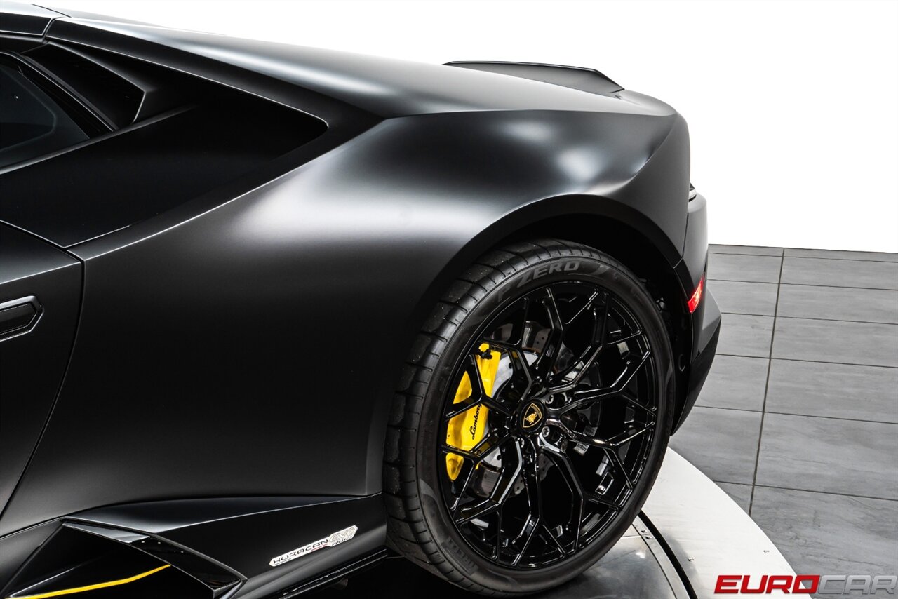 2022 Lamborghini Huracan EVO *CARBON FIBER SEATS * SUSPENSION LIFTER* - Photo 15 - Costa Mesa, CA 92626