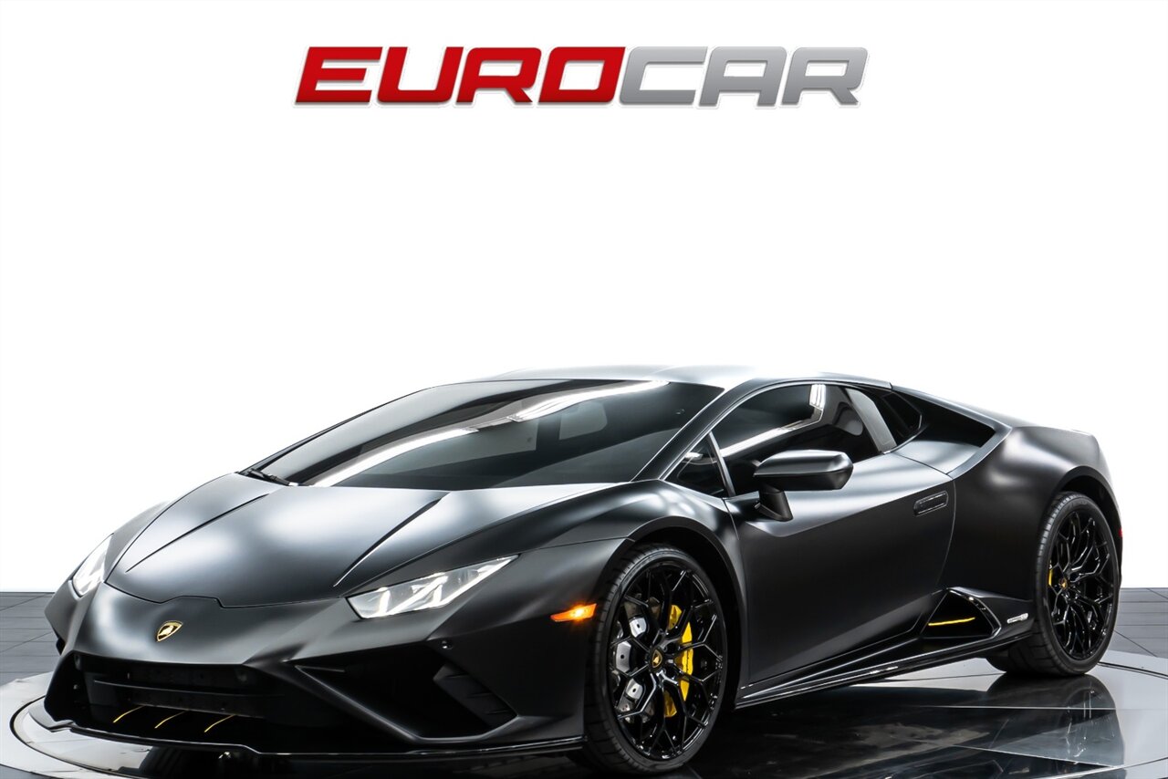 2022 Lamborghini Huracan EVO *CARBON FIBER SEATS * SUSPENSION LIFTER* - Photo 1 - Costa Mesa, CA 92626
