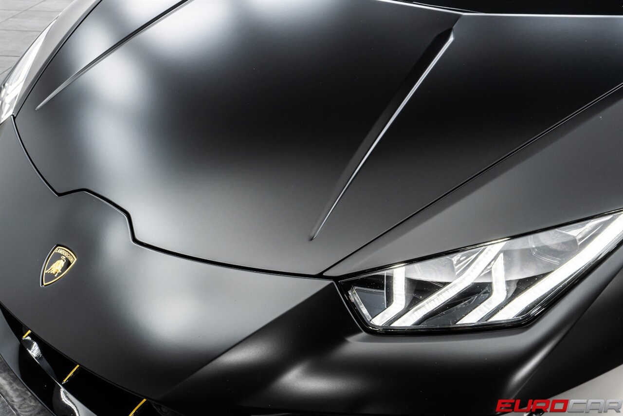 2022 Lamborghini Huracan EVO *CARBON FIBER SEATS * SUSPENSION LIFTER* - Photo 9 - Costa Mesa, CA 92626