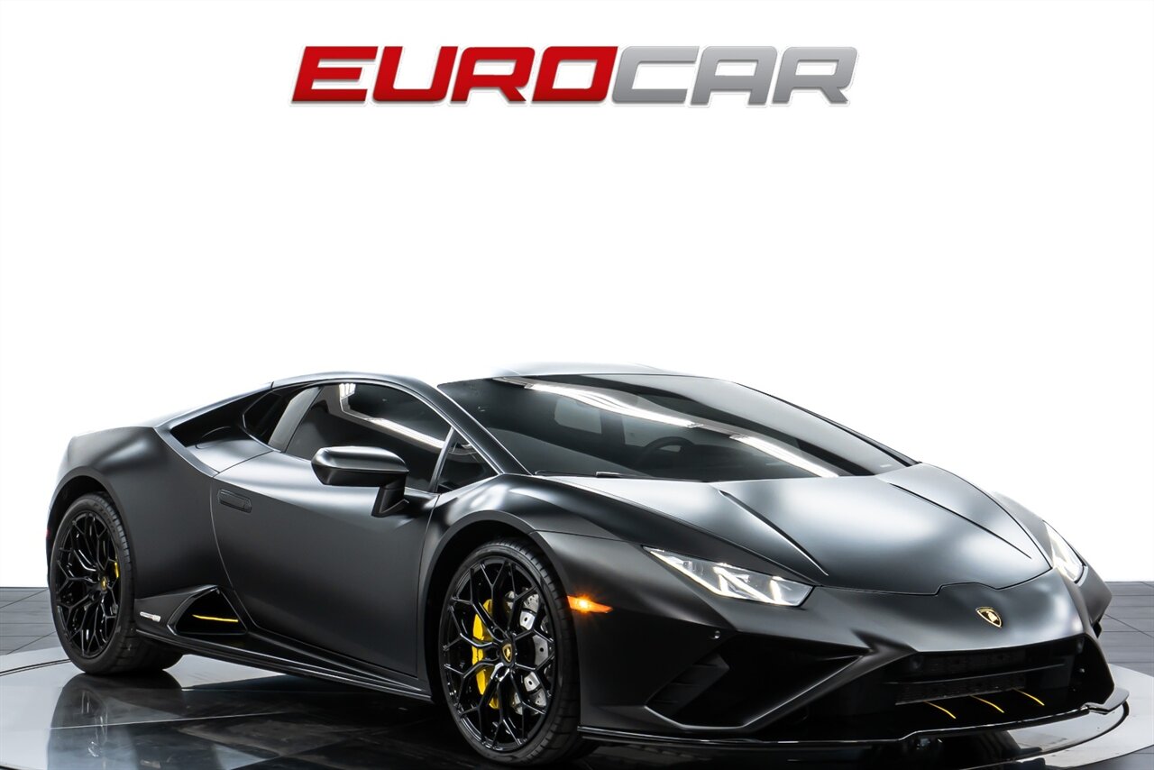 2022 Lamborghini Huracan EVO *CARBON FIBER SEATS * SUSPENSION LIFTER* - Photo 7 - Costa Mesa, CA 92626