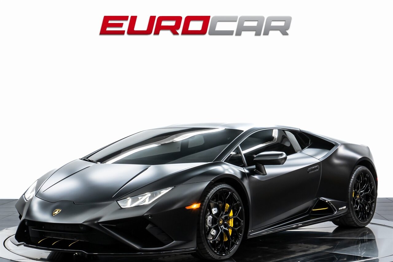 2022 Lamborghini Huracan EVO *CARBON FIBER SEATS * SUSPENSION LIFTER* - Photo 1 - Costa Mesa, CA 92626