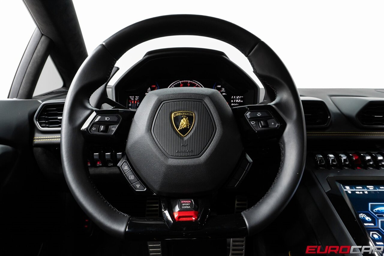 2022 Lamborghini Huracan EVO *CARBON FIBER SEATS * SUSPENSION LIFTER* - Photo 30 - Costa Mesa, CA 92626