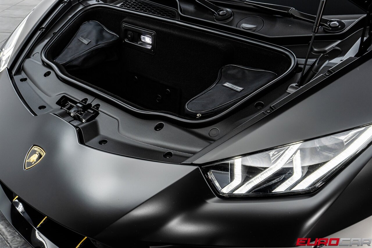 2022 Lamborghini Huracan EVO *CARBON FIBER SEATS * SUSPENSION LIFTER* - Photo 10 - Costa Mesa, CA 92626