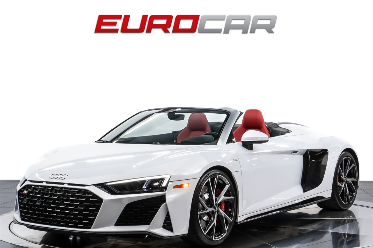 2022 Audi R8 5.2 V10 Performance Spyder  *PREMIUM PACKAGE * SPORT EXHAUST PACKAGE* - Photo 1 - Costa Mesa, CA 92626