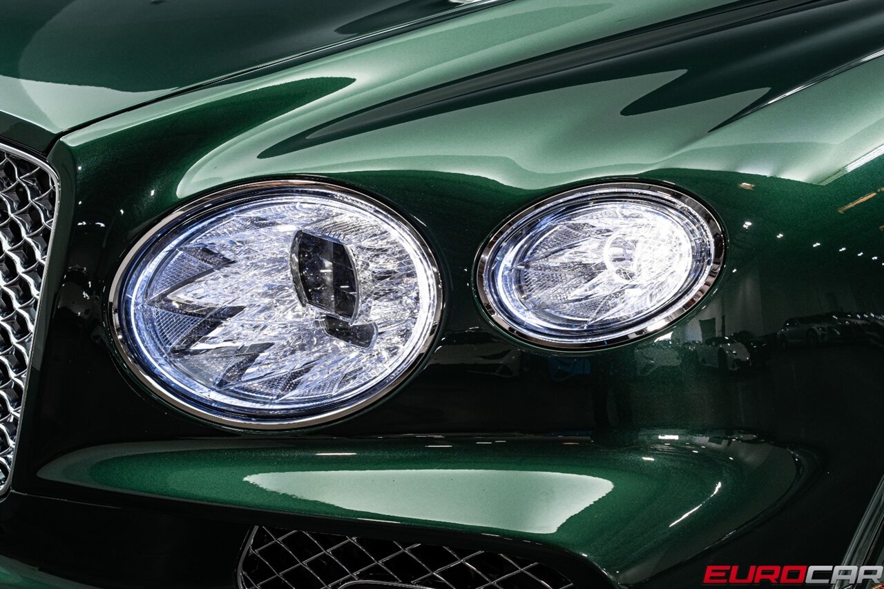 2022 Bentley Bentayga V8 *TOURING SPEC * COMFORT SPEC * FRONT PPF* - Photo 11 - Costa Mesa, CA 92626