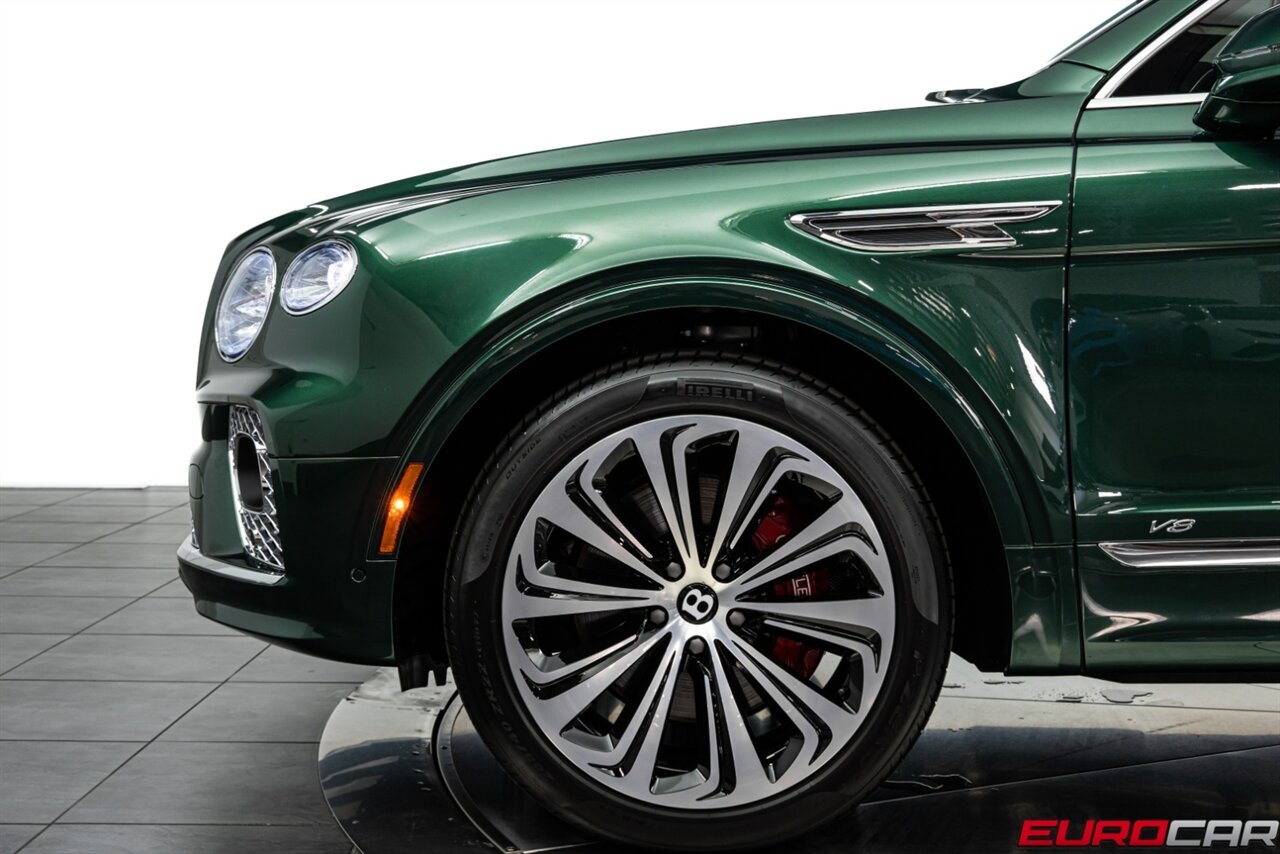 2022 Bentley Bentayga V8 *TOURING SPEC * COMFORT SPEC * FRONT PPF* - Photo 12 - Costa Mesa, CA 92626
