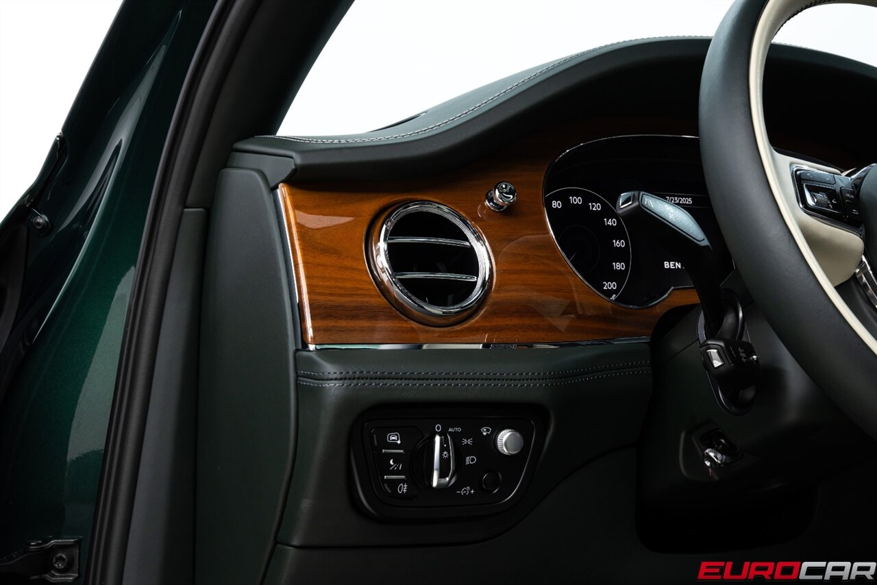 2022 Bentley Bentayga V8 *TOURING SPEC * COMFORT SPEC * FRONT PPF* - Photo 24 - Costa Mesa, CA 92626