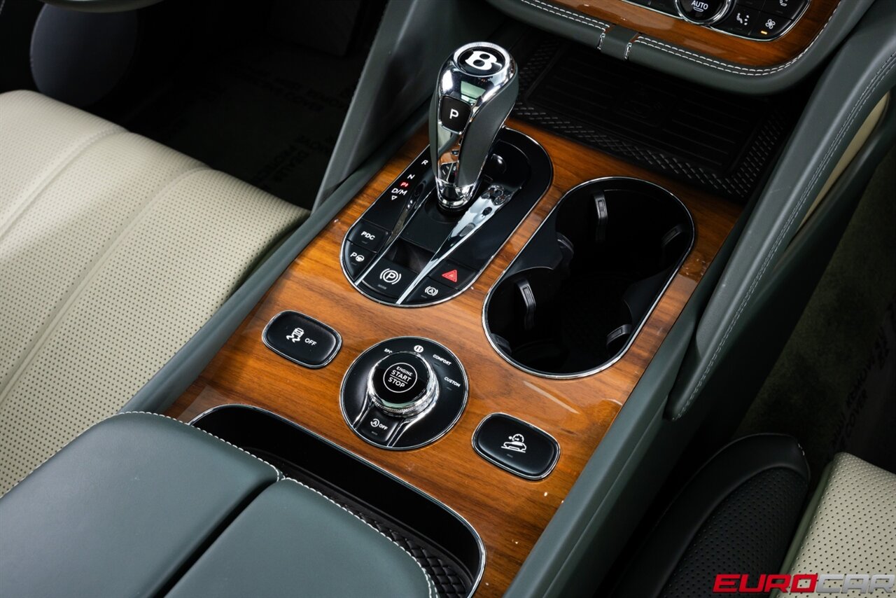 2022 Bentley Bentayga V8 *TOURING SPEC * COMFORT SPEC * FRONT PPF* - Photo 31 - Costa Mesa, CA 92626