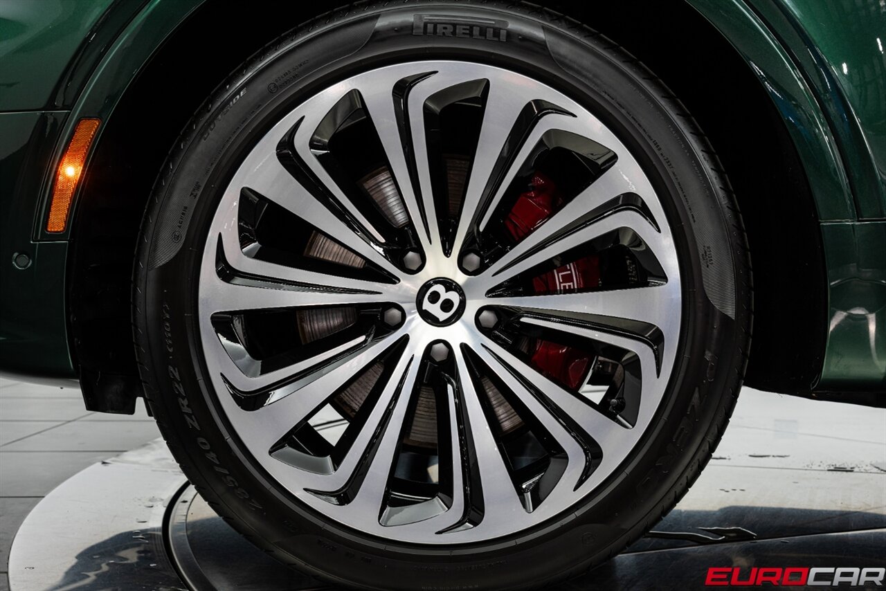 2022 Bentley Bentayga V8 *TOURING SPEC * COMFORT SPEC * FRONT PPF* - Photo 19 - Costa Mesa, CA 92626