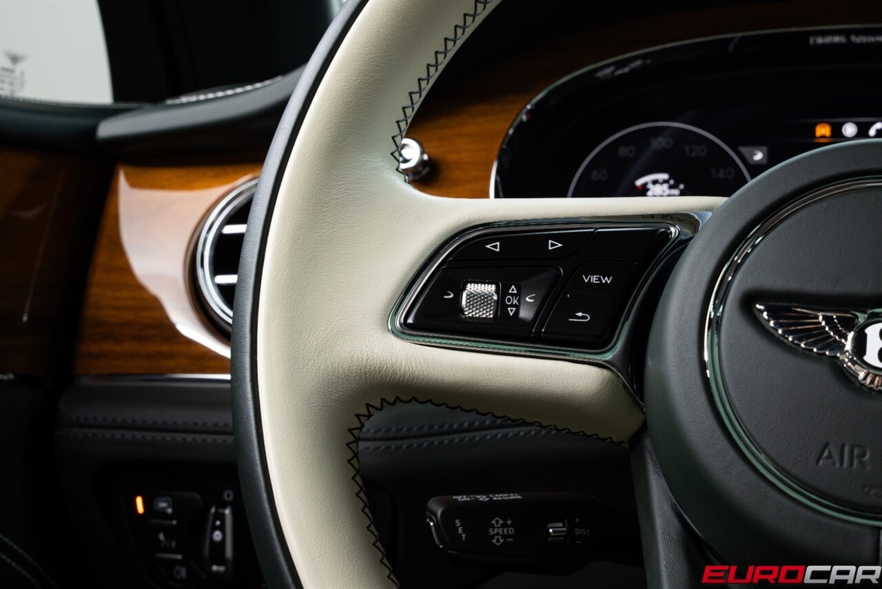 2022 Bentley Bentayga V8 *TOURING SPEC * COMFORT SPEC * FRONT PPF* - Photo 27 - Costa Mesa, CA 92626