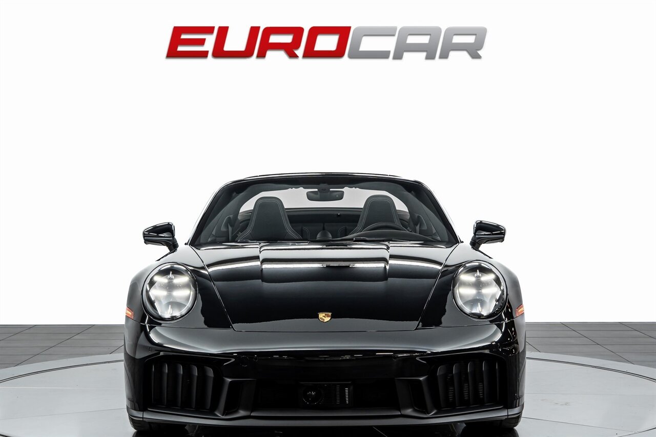 2025 Porsche 911 Targa 4 GTS *PREMIUM PACKAGE * FRONT AXLE LIFT*  *PREMIUM PACKAGE * FRONT AXLE LIFT* - Photo 10 - Costa Mesa, CA 92626