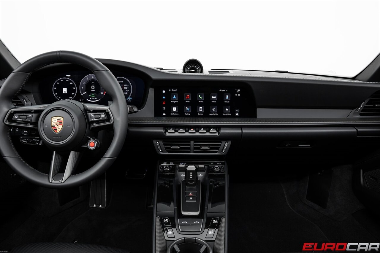 2025 Porsche 911 Targa 4 GTS *PREMIUM PACKAGE * FRONT AXLE LIFT*  *PREMIUM PACKAGE * FRONT AXLE LIFT* - Photo 25 - Costa Mesa, CA 92626