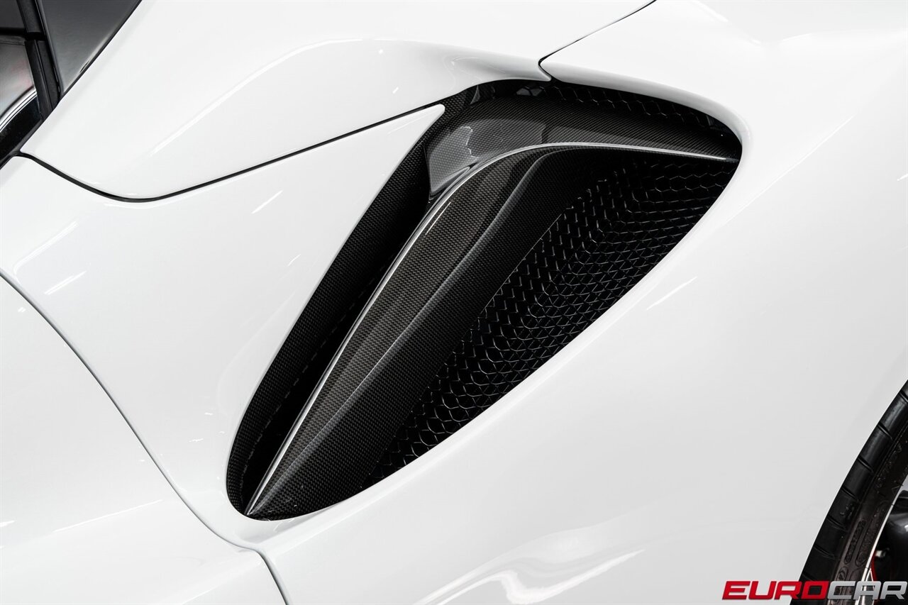 2024 Ferrari SF90 Spider *TAILOR MADE * CARBON RACING SEATS * FULL PPF* - Photo 21 - Costa Mesa, CA 92626