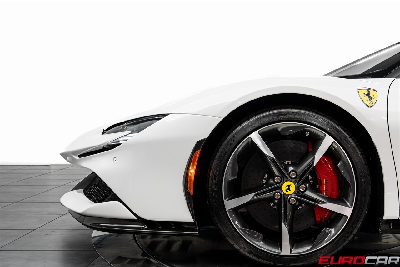 2024 Ferrari SF90 Spider *TAILOR MADE * CARBON RACING SEATS * FULL PPF* - Photo 20 - Costa Mesa, CA 92626