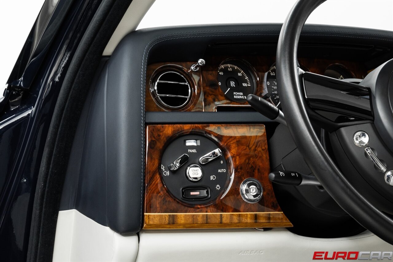 2013 Rolls-Royce Phantom *FRESH SERVICE * REAR THEATER * IMMACULATE CONDITION* - Photo 26 - Costa Mesa, CA 92626