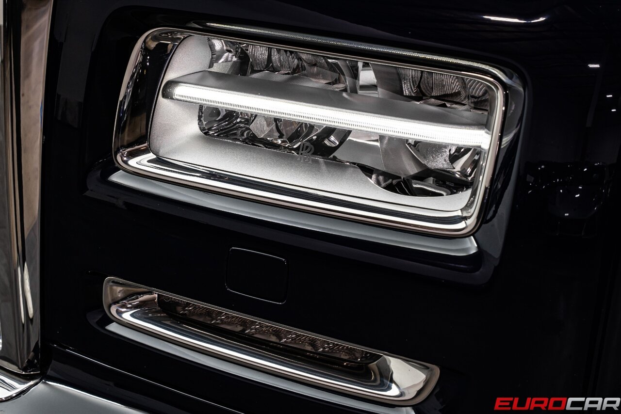 2013 Rolls-Royce Phantom *FRESH SERVICE * REAR THEATER * IMMACULATE CONDITION* - Photo 12 - Costa Mesa, CA 92626