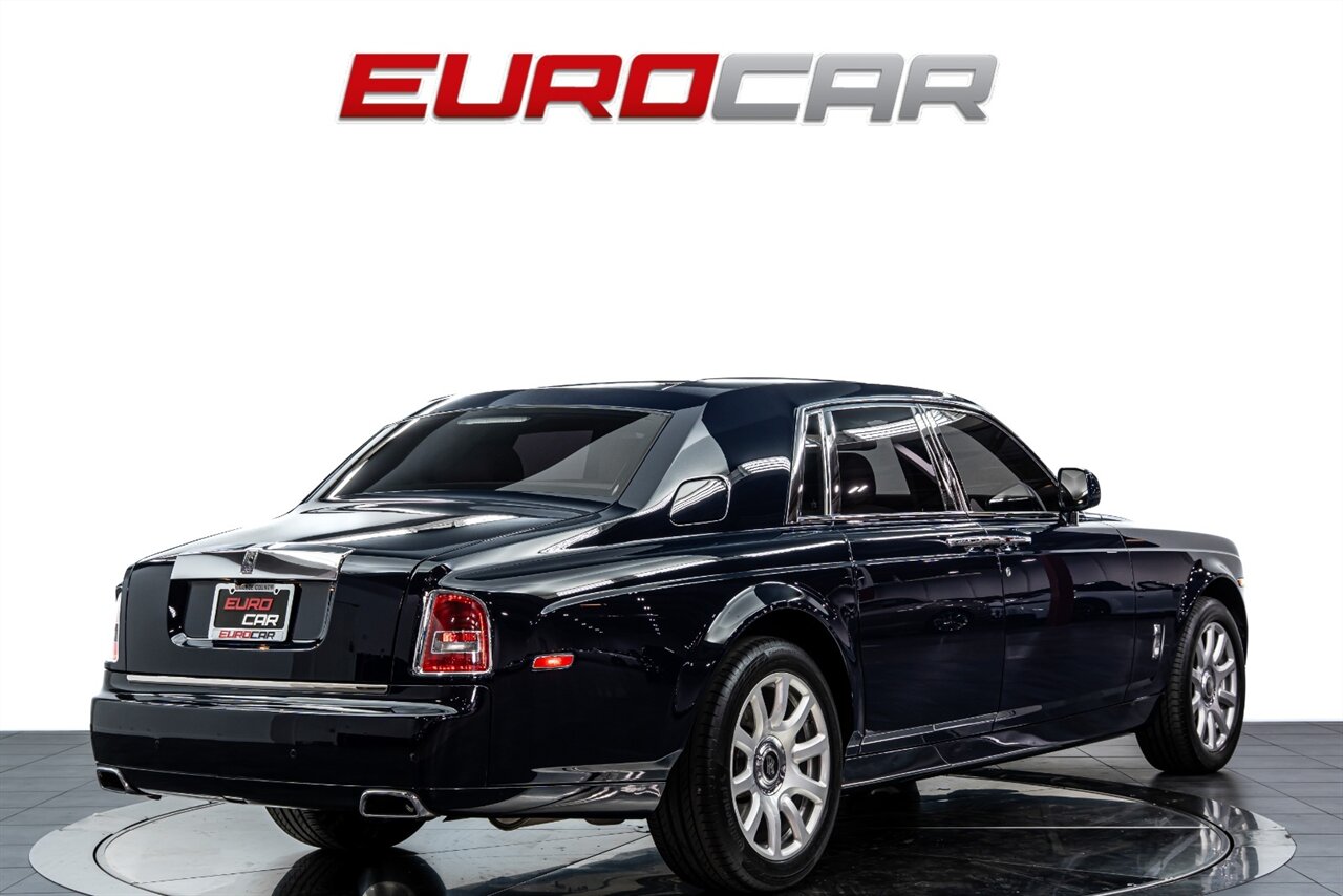 2013 Rolls-Royce Phantom *FRESH SERVICE * REAR THEATER * IMMACULATE CONDITION* - Photo 6 - Costa Mesa, CA 92626