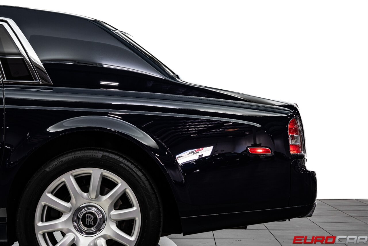 2013 Rolls-Royce Phantom *FRESH SERVICE * REAR THEATER * IMMACULATE CONDITION* - Photo 15 - Costa Mesa, CA 92626