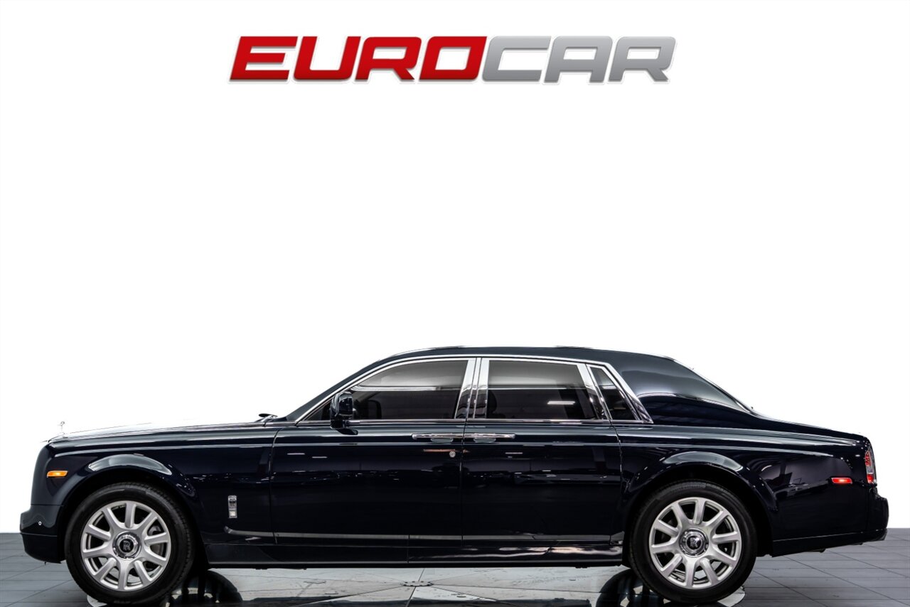2013 Rolls-Royce Phantom *FRESH SERVICE * REAR THEATER * IMMACULATE CONDITION* - Photo 2 - Costa Mesa, CA 92626