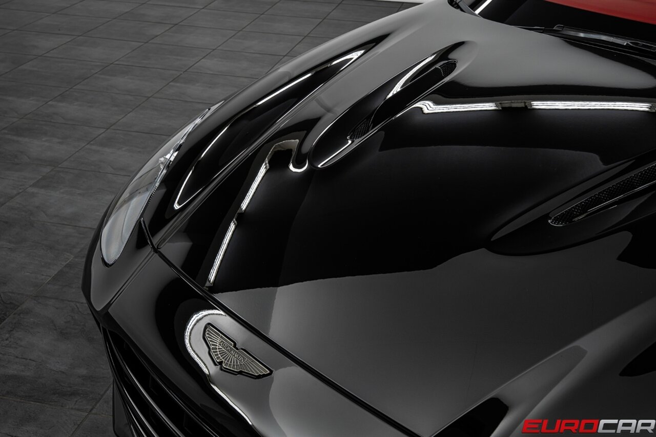 2023 Aston Martin DBX 707  *$263,586.00 MSRP* INCREDIBLE COLOR COMBO - Photo 9 - Costa Mesa, CA 92626