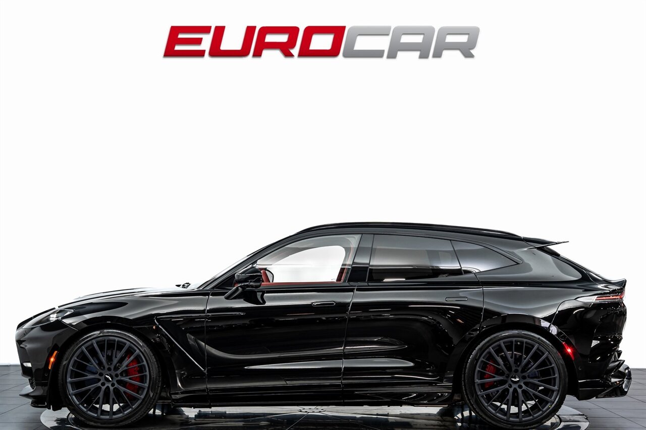 2023 Aston Martin DBX DBX707 photo 2