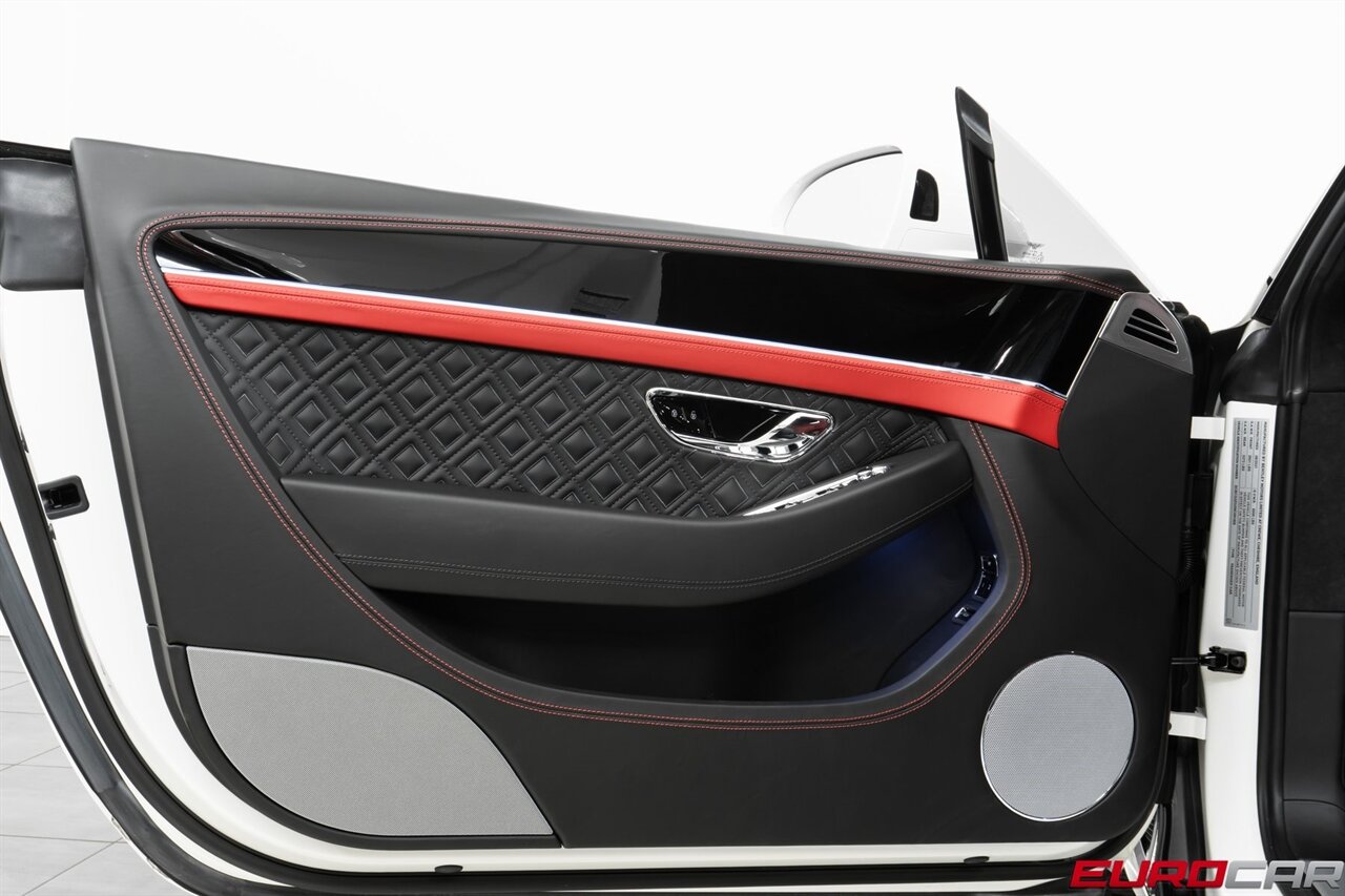 2022 Bentley Continental GT V8 *MULLINER DRIVING SPEC * CARBON FIBER STYLING SPEC* - Photo 25 - Costa Mesa, CA 92626