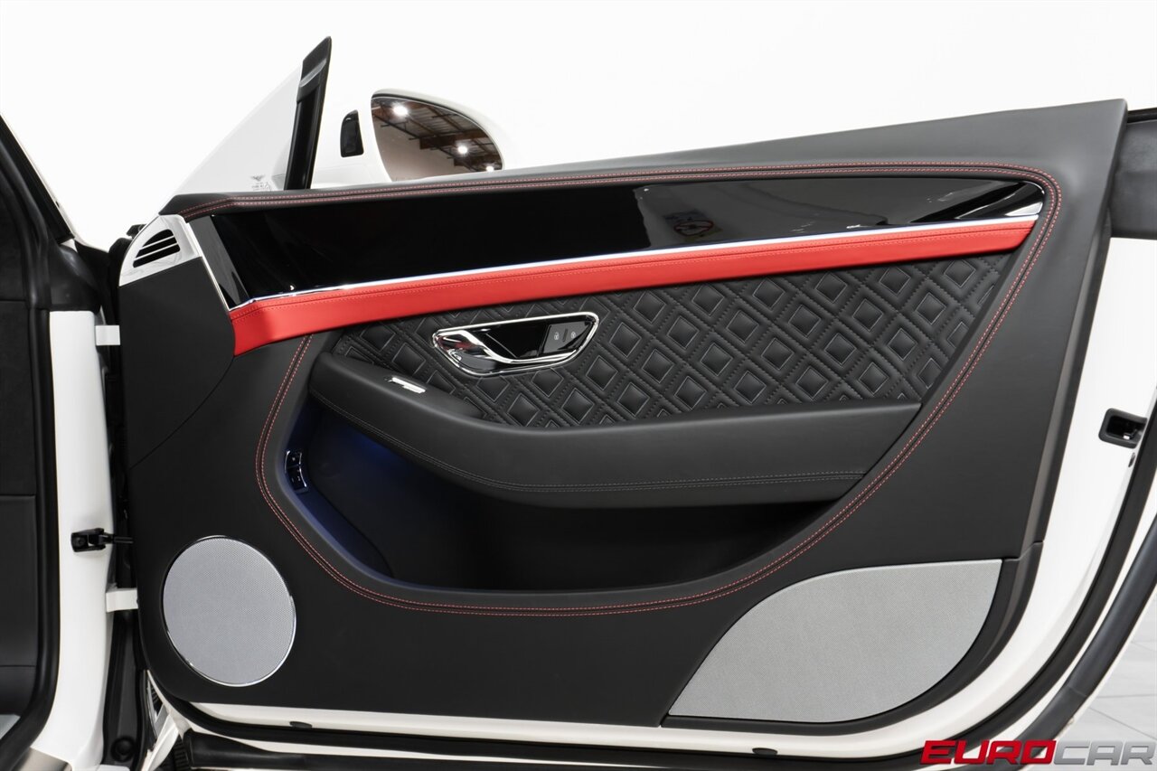 2022 Bentley Continental GT V8 *MULLINER DRIVING SPEC * CARBON FIBER STYLING SPEC* - Photo 24 - Costa Mesa, CA 92626