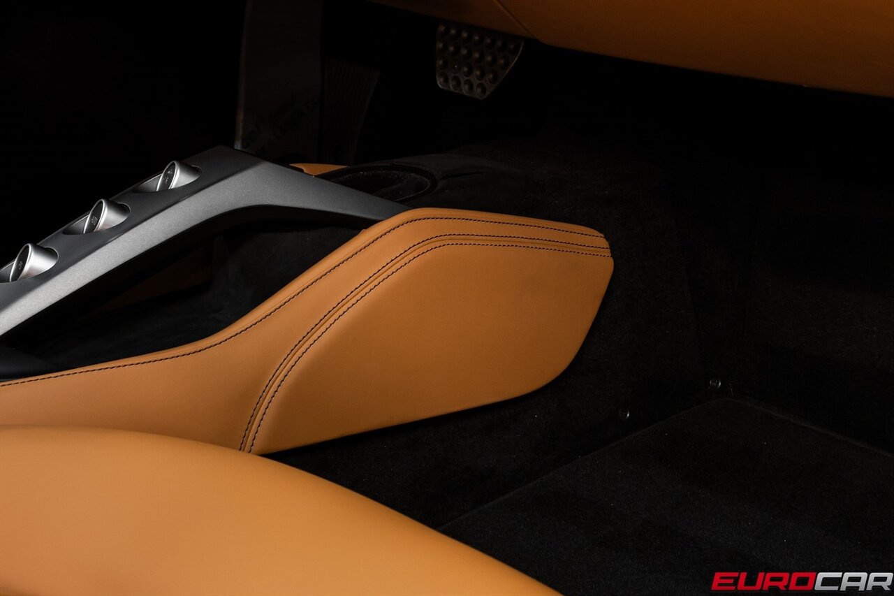 2017 Ferrari 488 GTB  *DAYTONA STYLE SEATS * SUSPENSION LIFTER* - Photo 38 - Costa Mesa, CA 92626