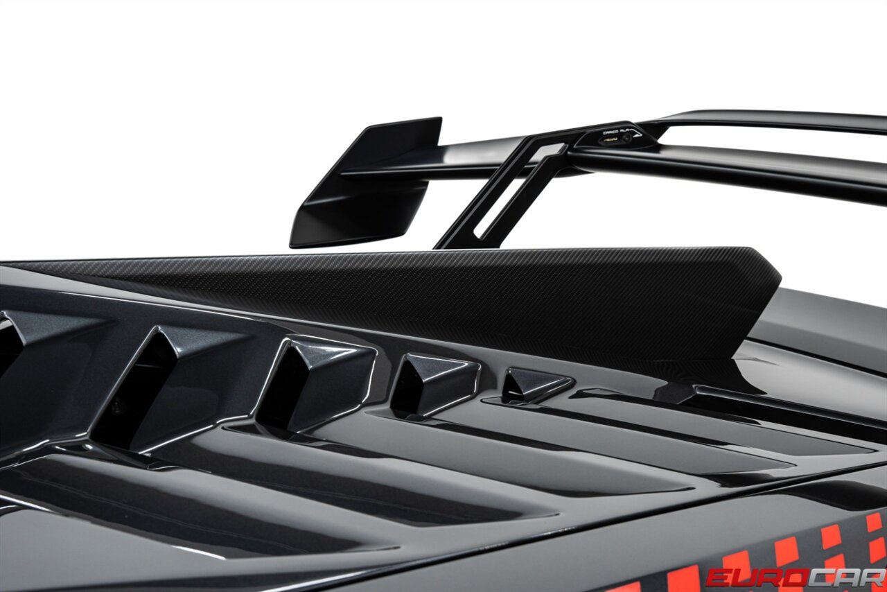 2022 Lamborghini Huracan STO  *CARBON SPORT SEATS * ONLY 6000 PAMPERED MILES * FRONT PPF* - Photo 17 - Costa Mesa, CA 92626