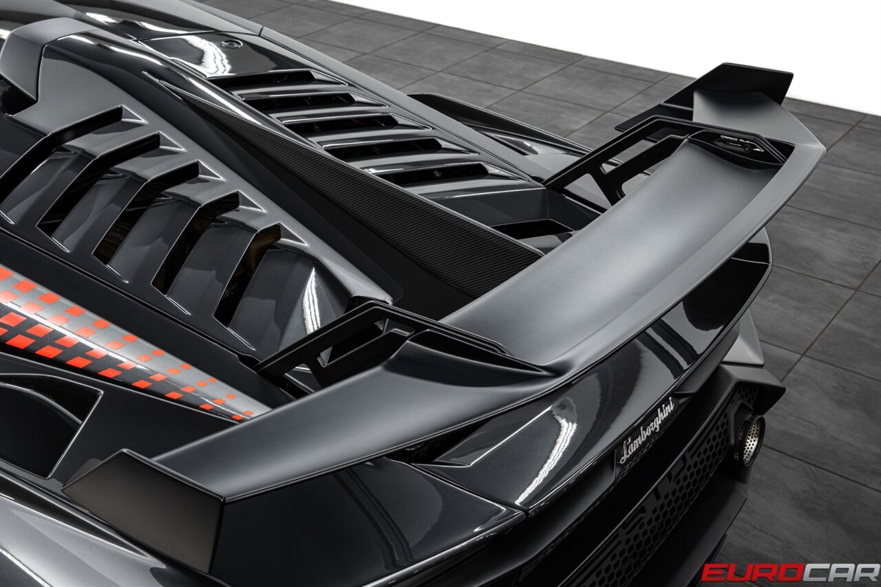 2022 Lamborghini Huracan STO  *CARBON SPORT SEATS * ONLY 6000 PAMPERED MILES * FRONT PPF* - Photo 22 - Costa Mesa, CA 92626