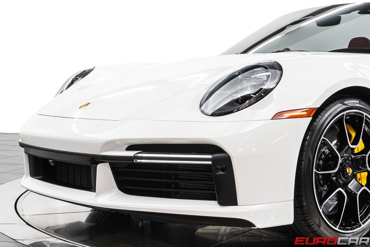 2024 Porsche 911 Turbo S  *ONLY 1,200 PAMPERED MILES * SPORT EXHAUST SYSTEM* - Photo 15 - Costa Mesa, CA 92626