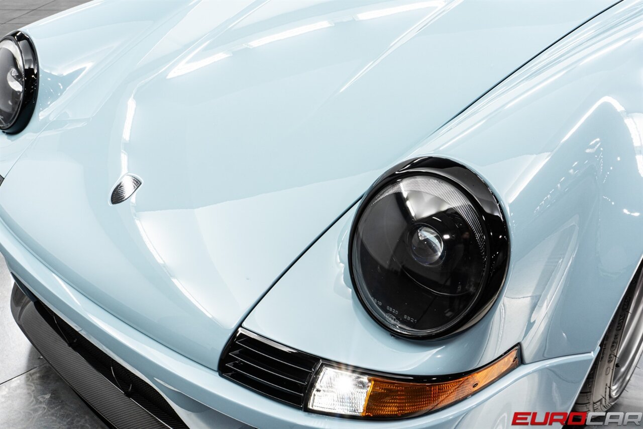 1994 Porsche 911 Carrera Speedster  *EVOMAX CUSTOM BUILT * REPLACEMENT VALUE $800k* - Photo 11 - Costa Mesa, CA 92626