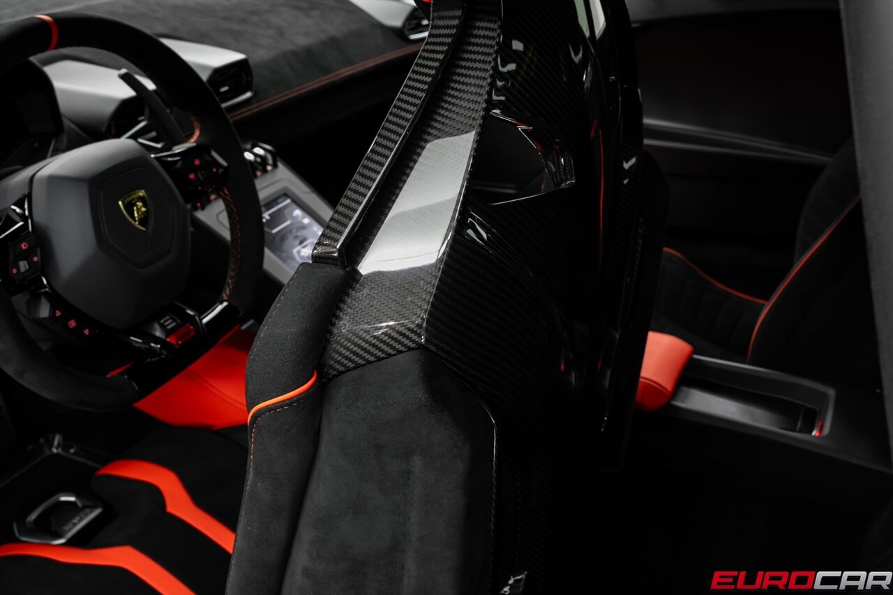 2023 Lamborghini Huracan Base *SPECIAL FACTORY PAINT * CARBON SPORT SEATS*   - Photo 45 - Costa Mesa, CA 92626