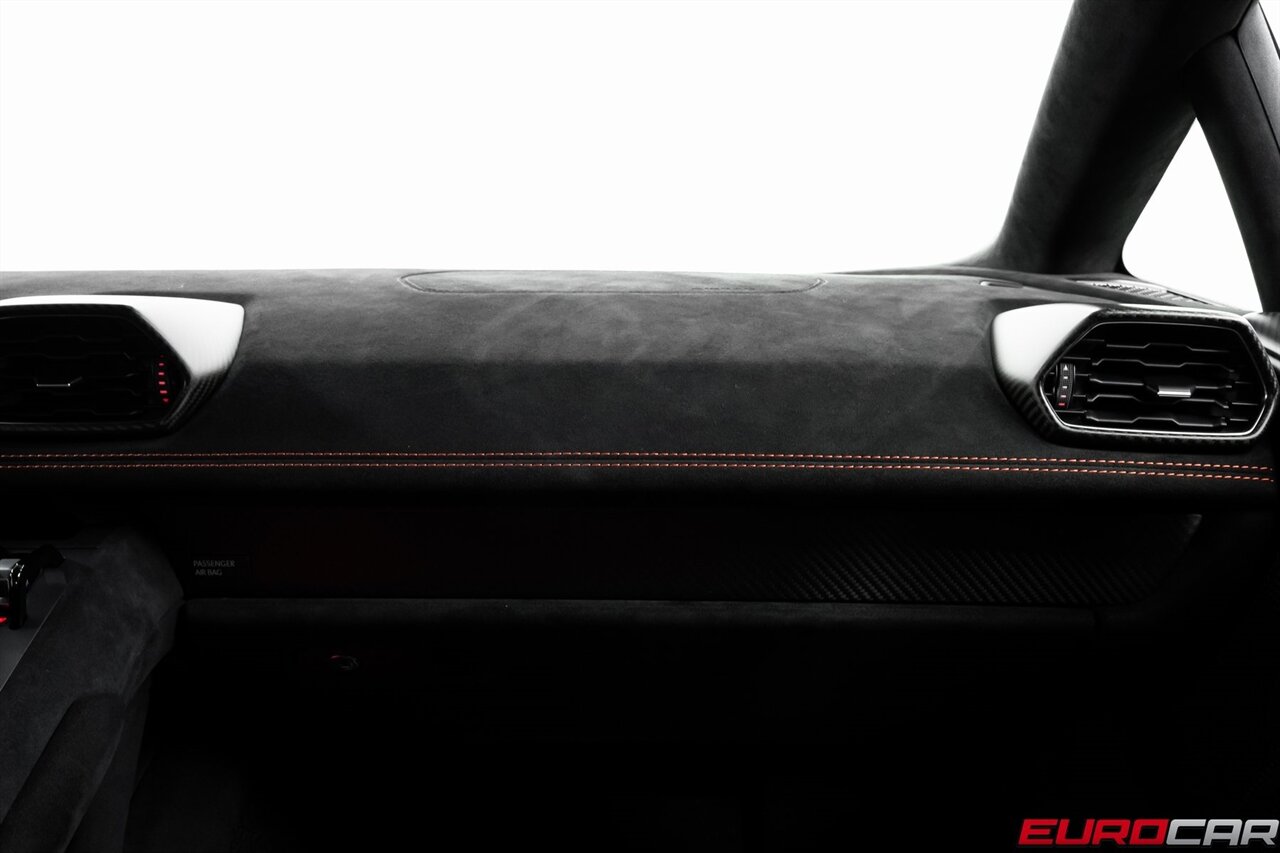 2023 Lamborghini Huracan Base *SPECIAL FACTORY PAINT * CARBON SPORT SEATS*   - Photo 39 - Costa Mesa, CA 92626