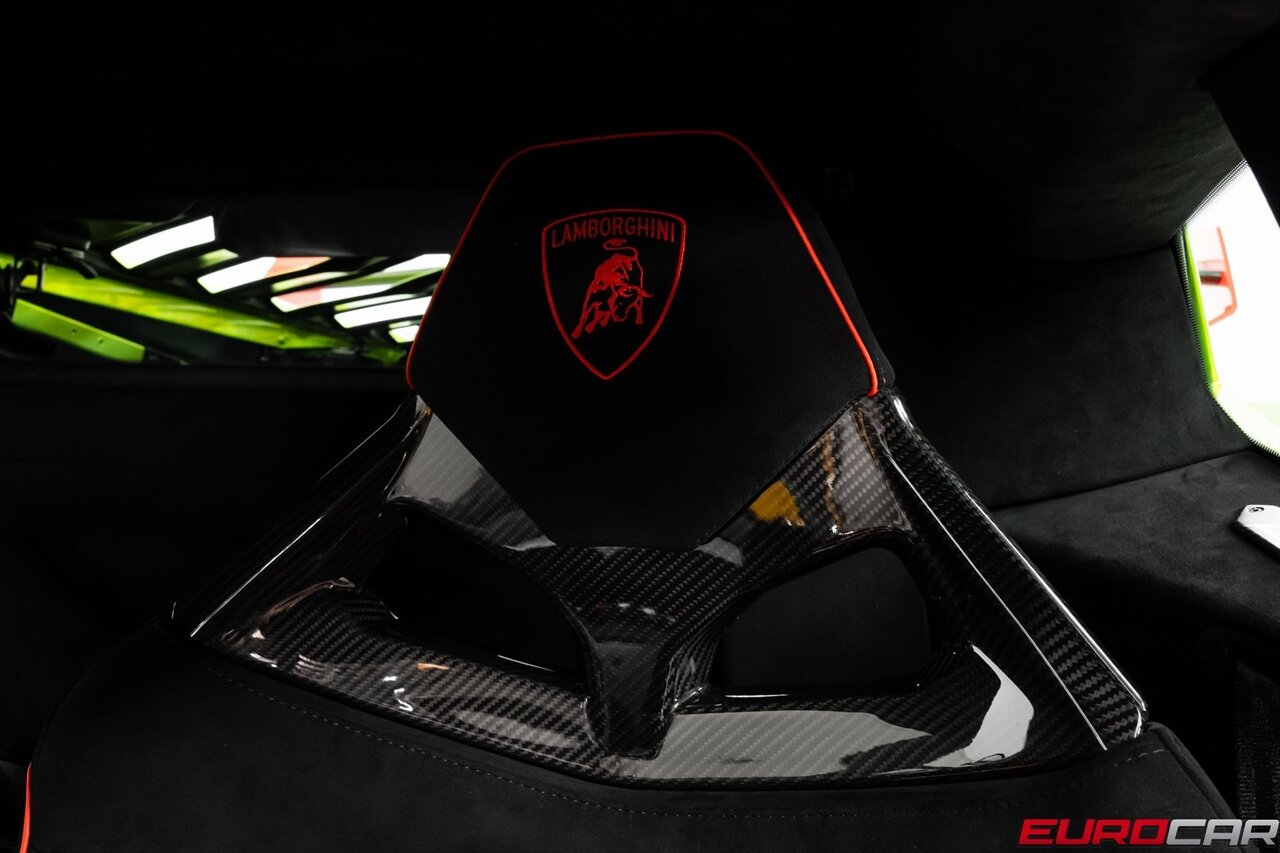 2023 Lamborghini Huracan Base *SPECIAL FACTORY PAINT * CARBON SPORT SEATS*   - Photo 44 - Costa Mesa, CA 92626