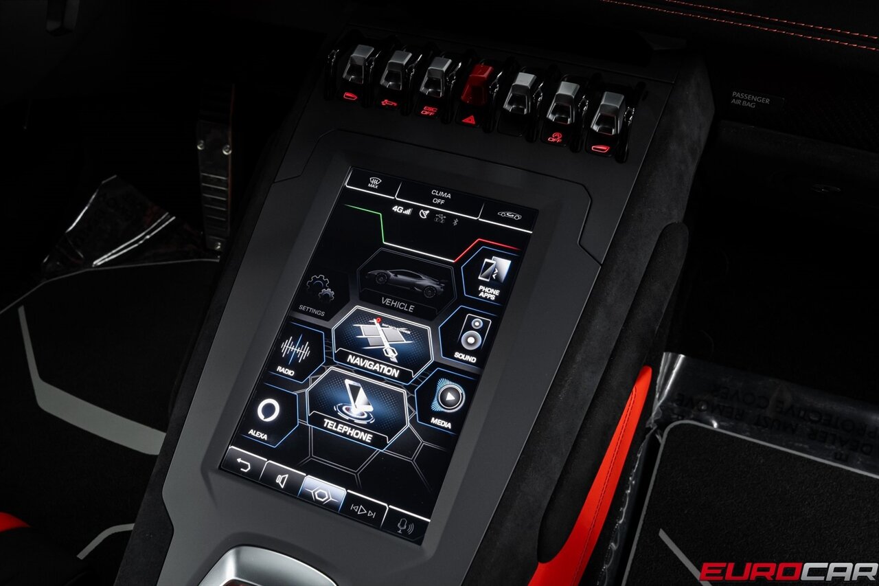 2023 Lamborghini Huracan Base *SPECIAL FACTORY PAINT * CARBON SPORT SEATS*   - Photo 37 - Costa Mesa, CA 92626