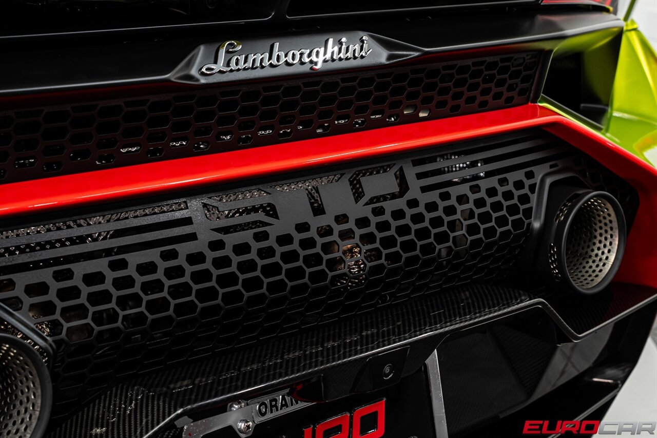 2023 Lamborghini Huracan Base *SPECIAL FACTORY PAINT * CARBON SPORT SEATS*   - Photo 27 - Costa Mesa, CA 92626