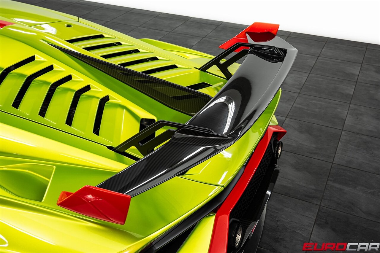 2023 Lamborghini Huracan Base *SPECIAL FACTORY PAINT * CARBON SPORT SEATS*   - Photo 23 - Costa Mesa, CA 92626