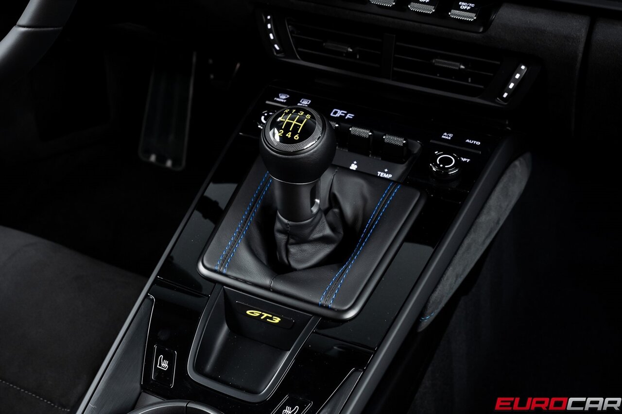 2025 Porsche 911 GT3  *ADAPTIVE SPORT SEATS PLUS * FRONT AXLE LIFT* - Photo 36 - Costa Mesa, CA 92626