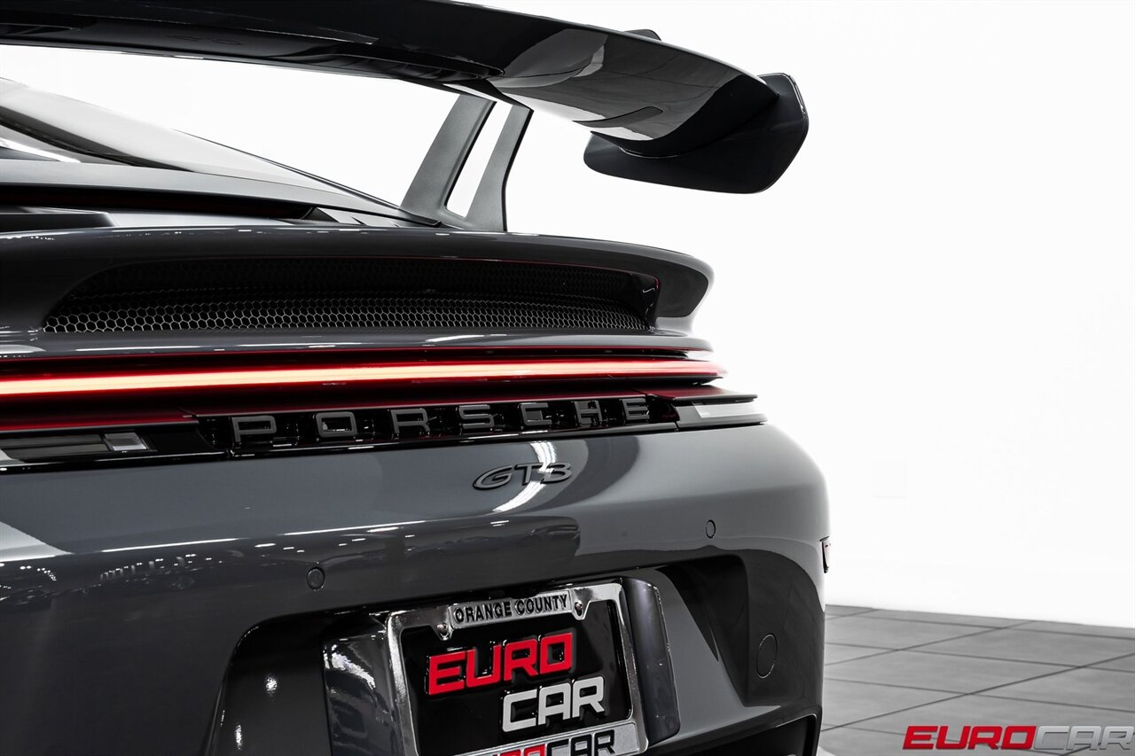 2025 Porsche 911 GT3  *ADAPTIVE SPORT SEATS PLUS * FRONT AXLE LIFT* - Photo 24 - Costa Mesa, CA 92626