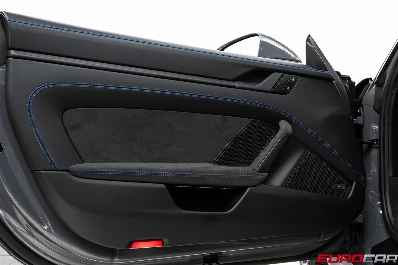 2025 Porsche 911 GT3  *ADAPTIVE SPORT SEATS PLUS * FRONT AXLE LIFT* - Photo 28 - Costa Mesa, CA 92626