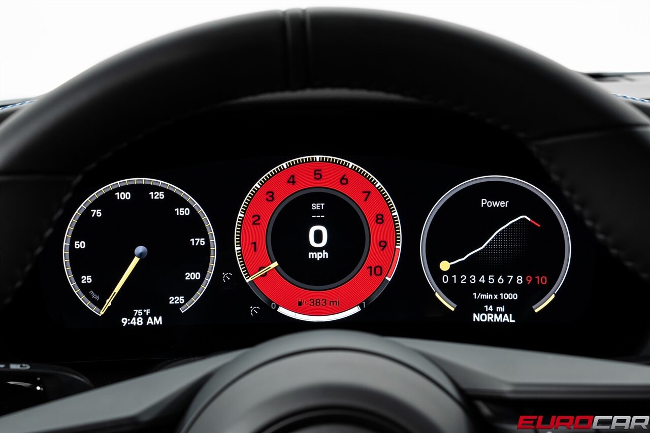 2025 Porsche 911 GT3  *ADAPTIVE SPORT SEATS PLUS * FRONT AXLE LIFT* - Photo 31 - Costa Mesa, CA 92626