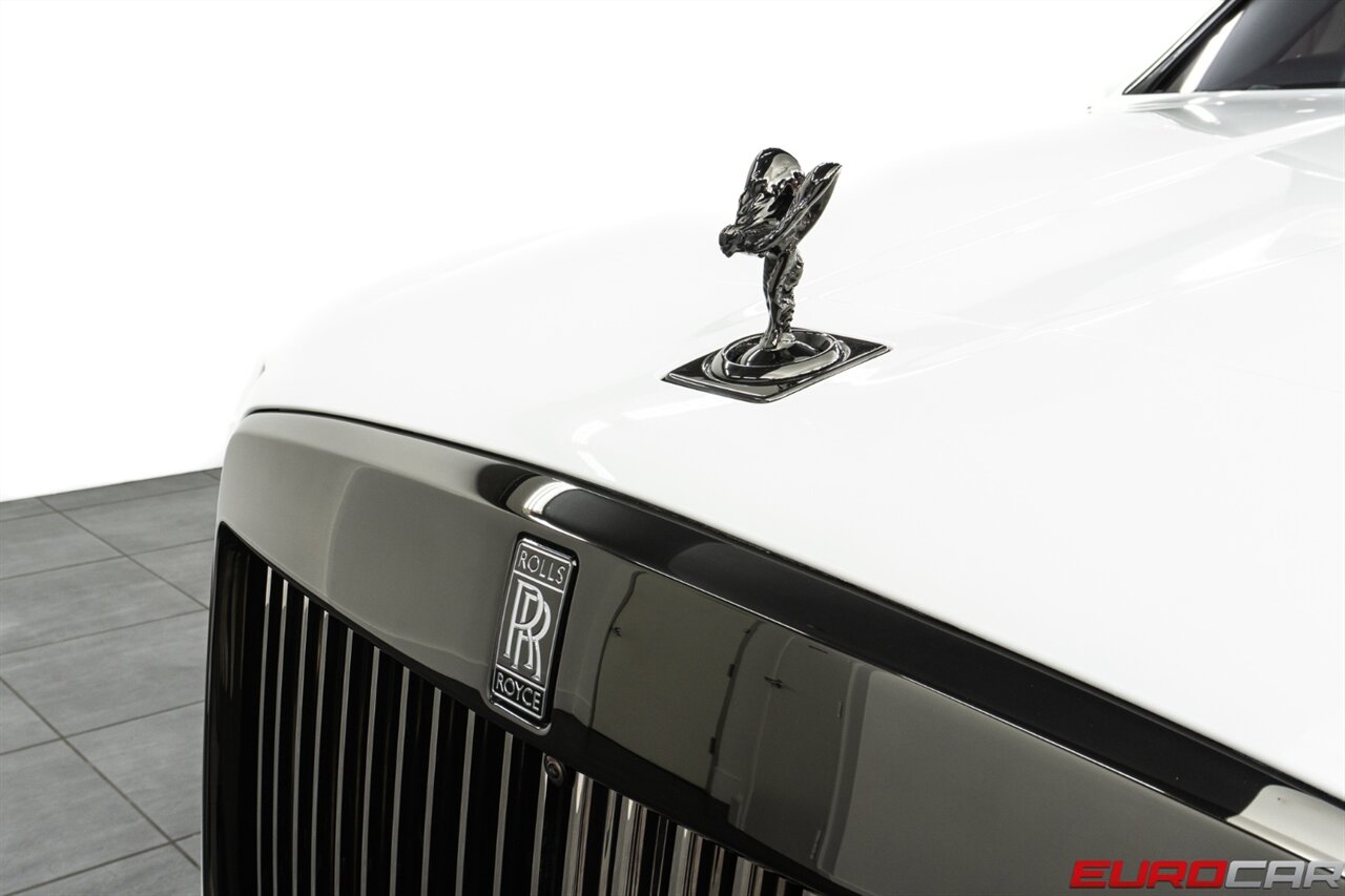 2024 Rolls-Royce Cullinan Black Badge  *$509,475.00 MSRP * PICNIC TABLES* - Photo 12 - Costa Mesa, CA 92626