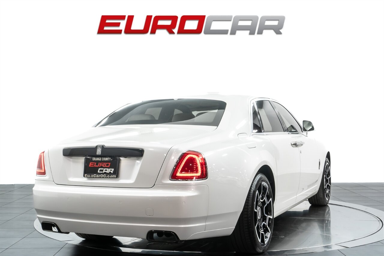 2018 Rolls-Royce Ghost  *RARE WHITE/WHITE * REAR ENTERTAINMENT* - Photo 6 - Costa Mesa, CA 92626