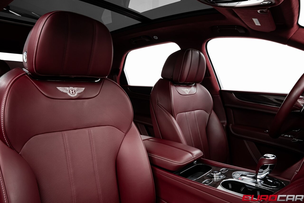 2019 Bentley Bentayga V8 *FRONT SEAT COMFORT SPEC * PANORAMIC ROOF*   - Photo 35 - Costa Mesa, CA 92626