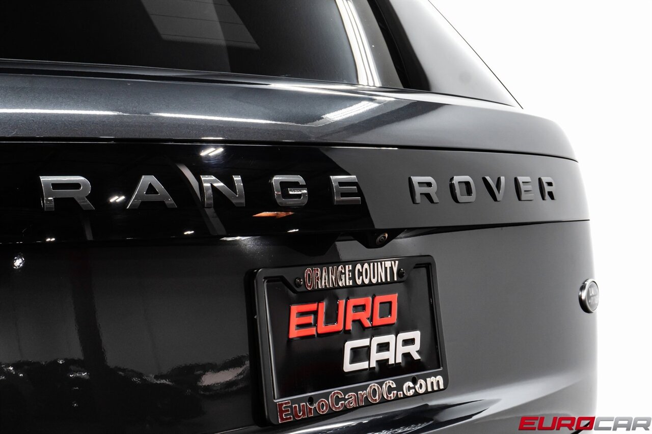 2023 Land Rover Range Rover P530 SE  *SHADOW EXTERIOR PACKAGE * PANORAMIC ROOF* - Photo 18 - Costa Mesa, CA 92626