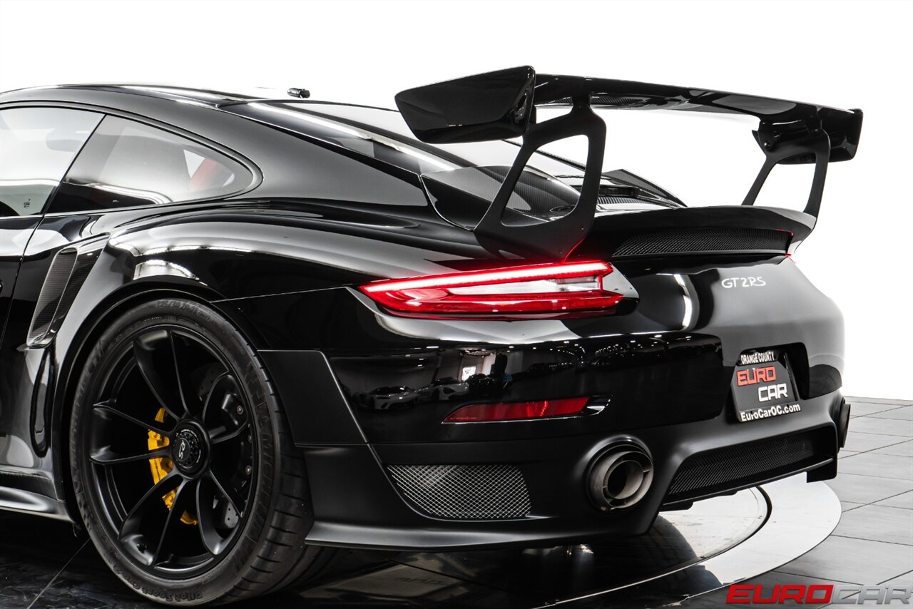 2018 Porsche 911 GT2 RS  *WEISSACH PACKAGE * RARE COLOR COMBO * ONLY 4800 MILES* - Photo 23 - Costa Mesa, CA 92626